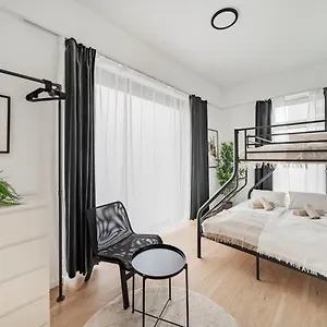 Chic By Home2 , Vienne Autriche