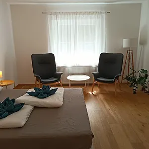 Apartment Flataid Apartmenthaus Brauhausstrasse, Graz